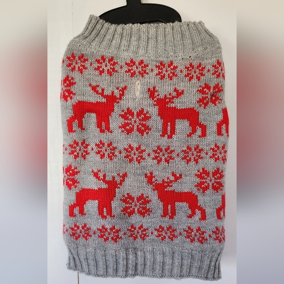 Silver Pooch Other - Silver Pooch Large Dog Reindeer Christmas Sherpa Lined Sweater sz Small‎ NWT